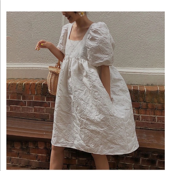 Puff Dress - Picture 5 of 10